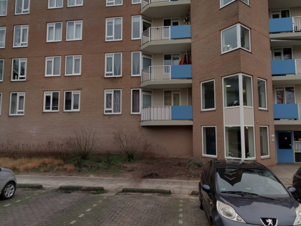 Beatrixstraat 84, 7811 RC Emmen, Nederland