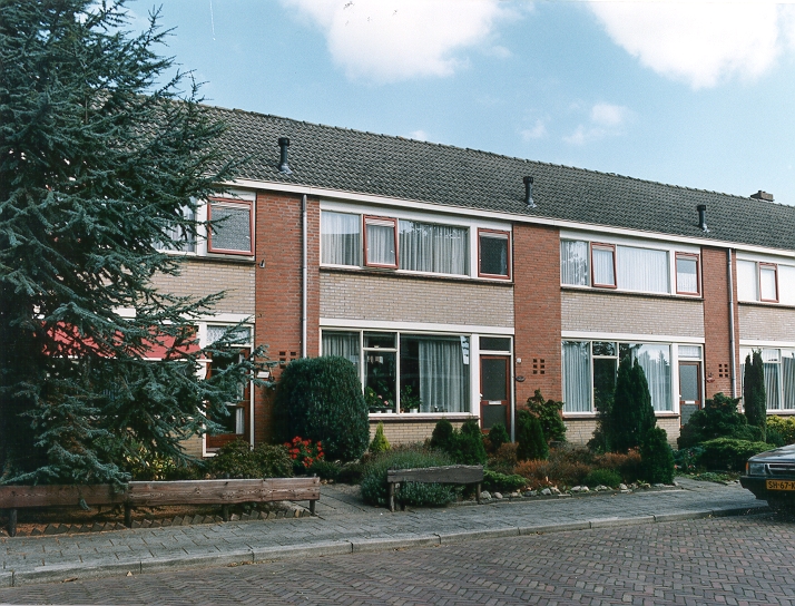 B. Van der Helststraat 43