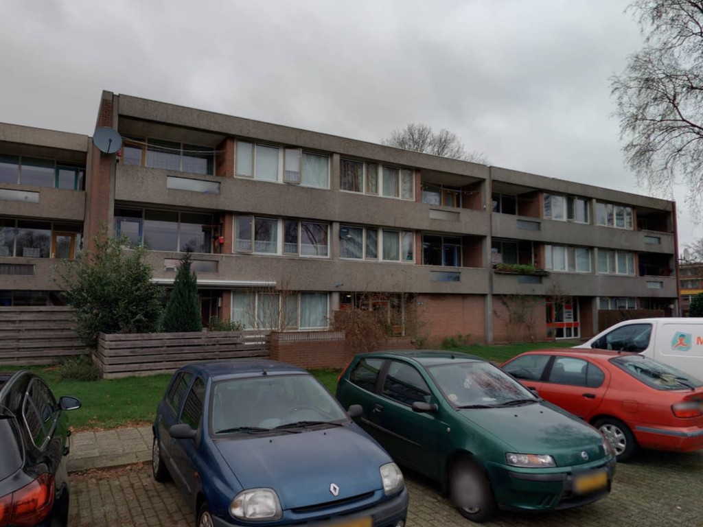 De Lemzijde 105, 7823 SJ Emmen, Nederland