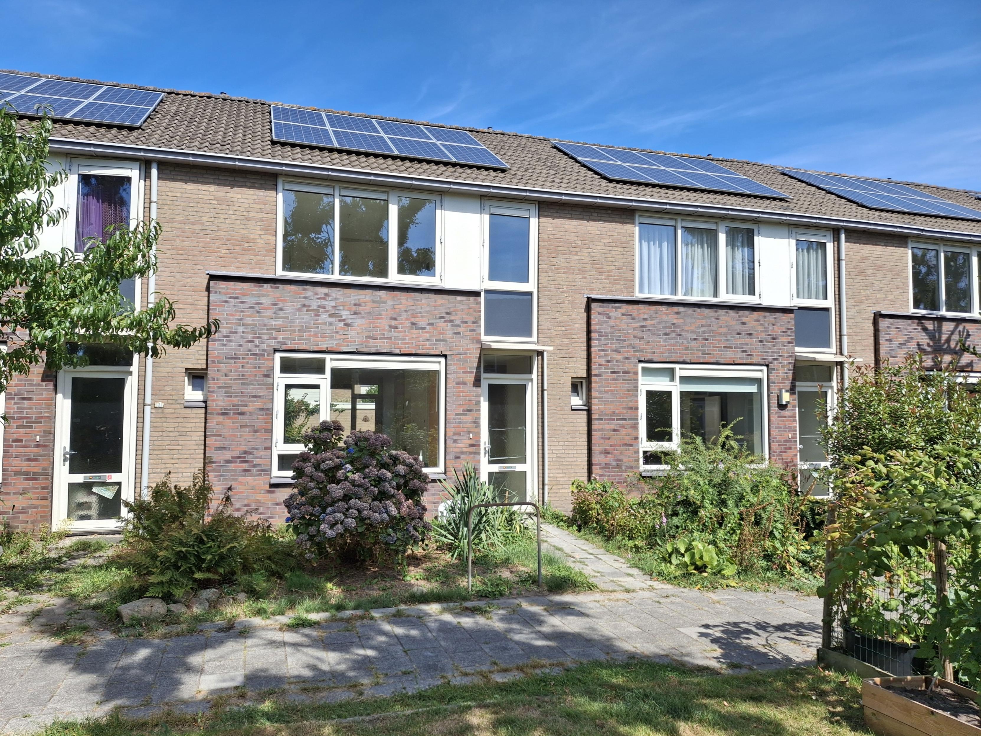 Tussenwoning te huur: Gentiaanstraat 3, Vredeveld Zuid Assen