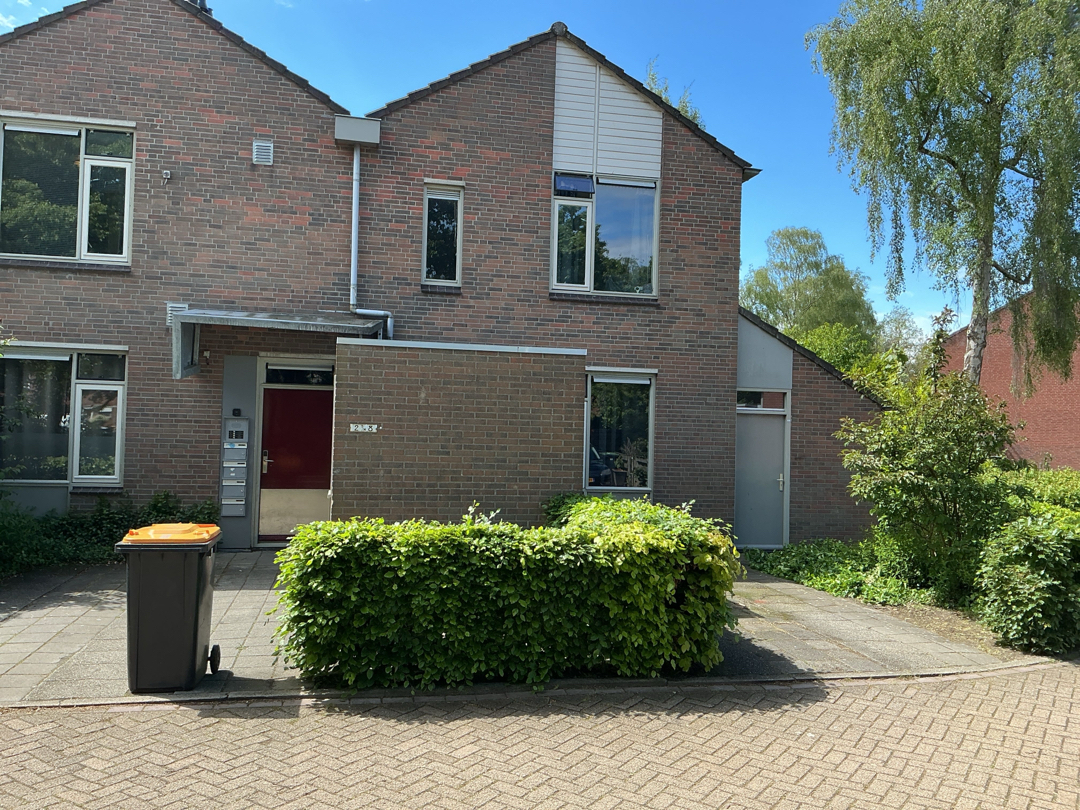 Studio te huur: Beuzeveen 2, De Venen/De Wallen Assen
