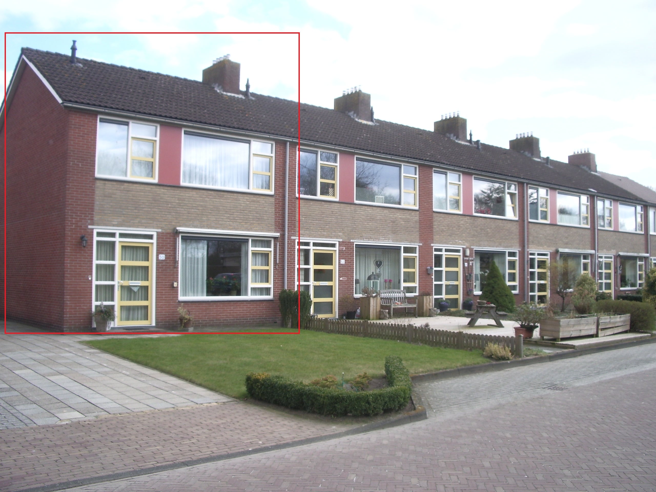 Hoekwoning te huur: Meester Cassastraat 50, Dalen Dalen