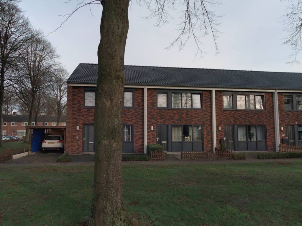 Hoekwoning te huur: Eerste Kruisdiep OZ 21, Eerste Kruisdiep Nieuw-Weerdinge