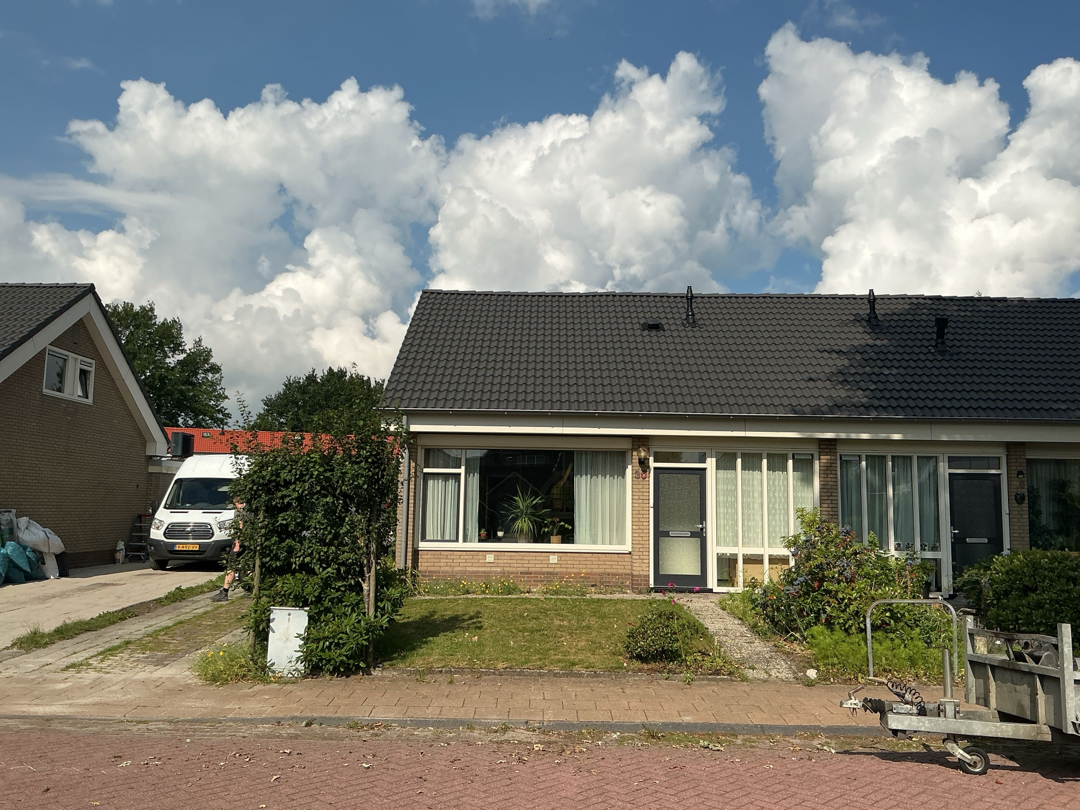 Twee-onder-één-kap te huur: Eikensingel 30, Haulerwijk-Sinnehiem Haulerwijk