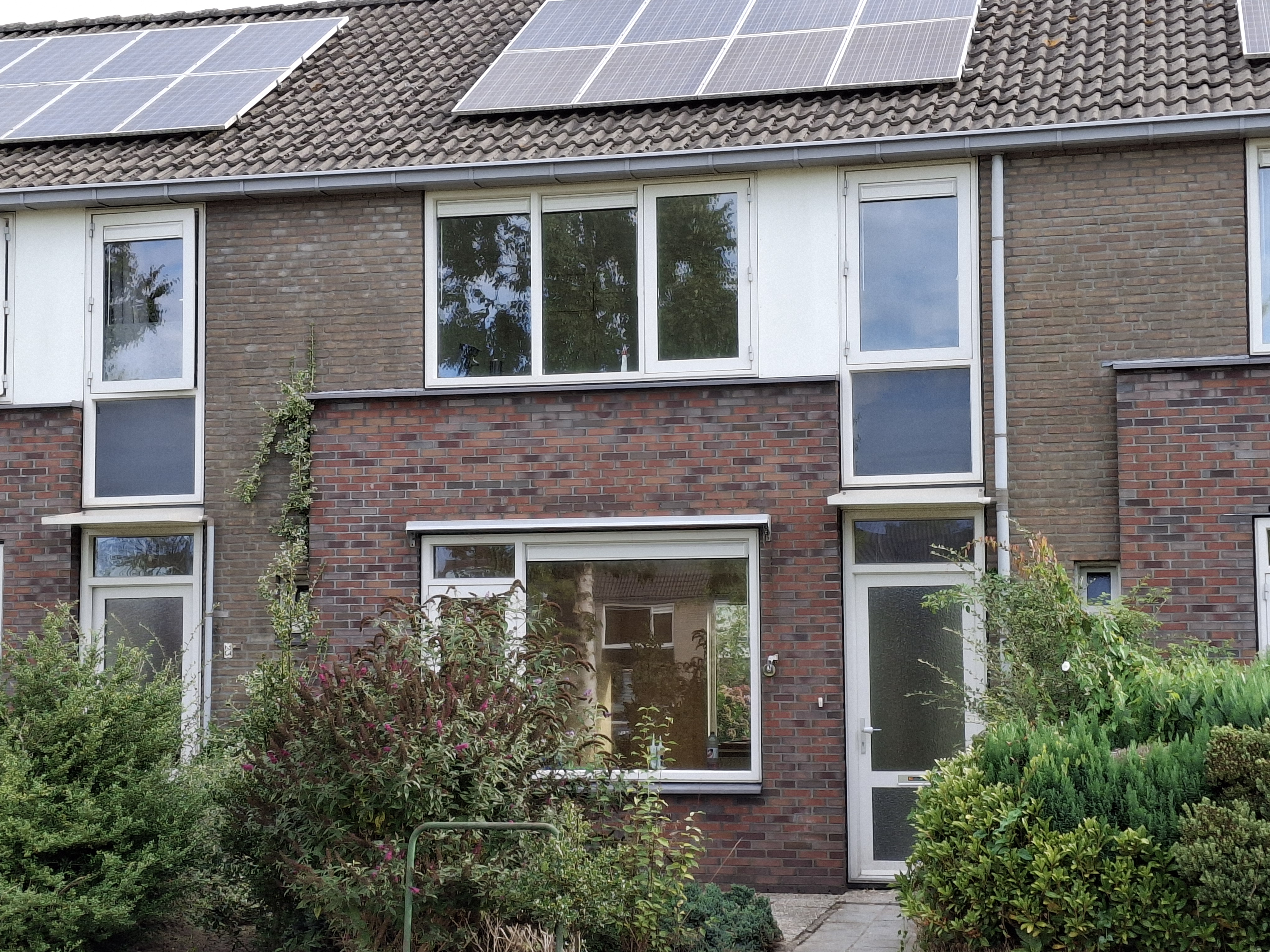 Terraced house for rent: Gentiaanstraat 25, Vredeveld Zuid Assen