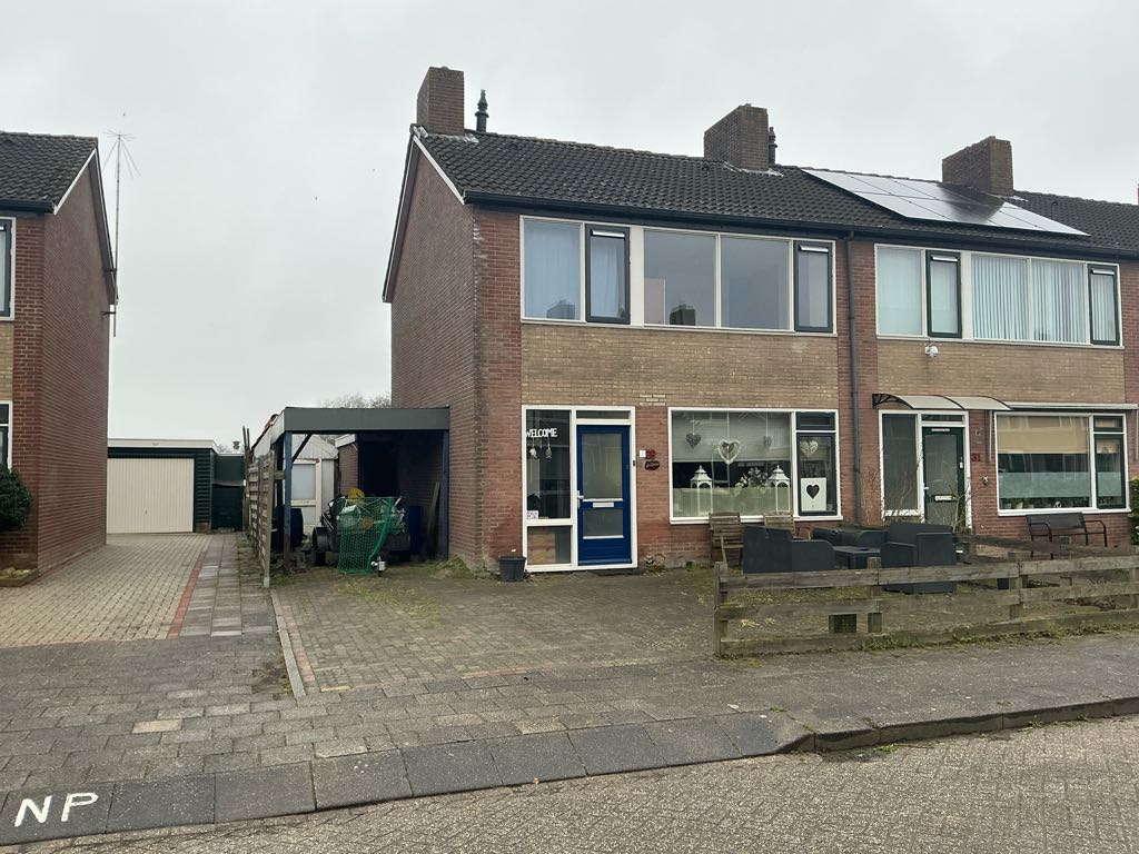 Hoekwoning te huur: P.C. Hooftstraat 29, Steenwijk West Steenwijk