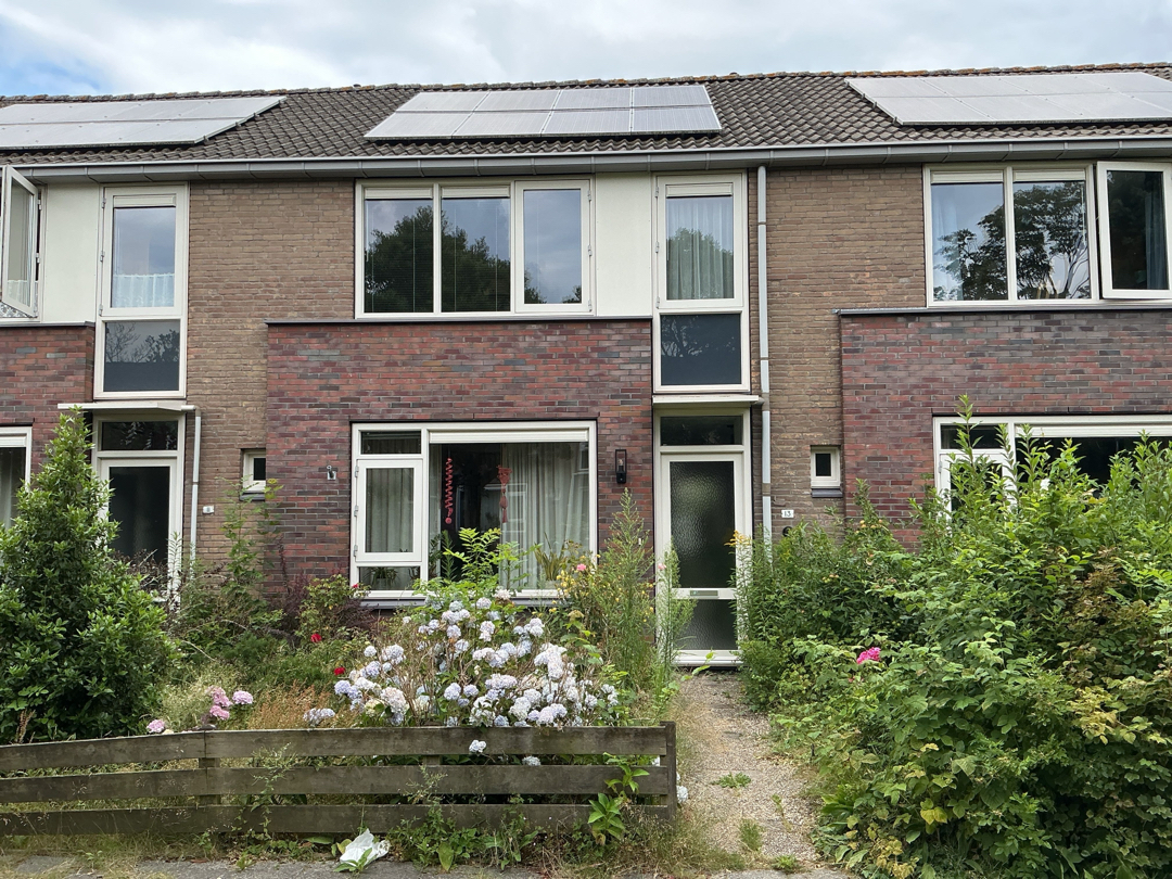 Tussenwoning te huur: Madeliefstraat 13, Vredeveld Zuid Assen