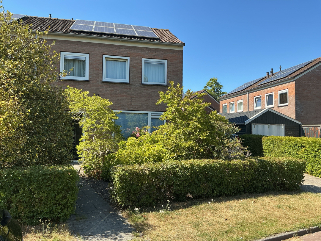 Twee-onder-één-kap te huur: Palmbosweg 2, Vledder Vledder