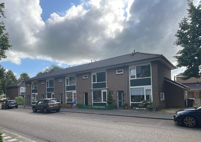 Tussenwoning te huur: Heinsiusstraat 212, Heinsiusbuurt Meppel