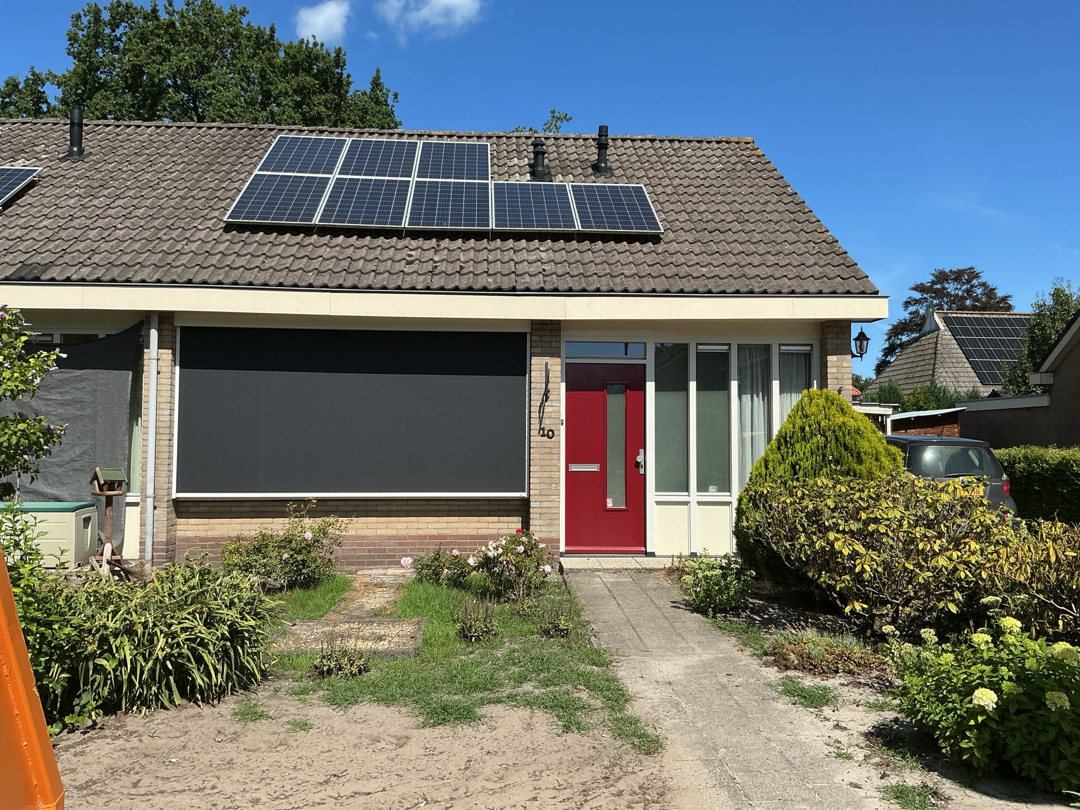 Semi-detached for rent: Frankenaweg 10, Elsloo Elsloo Fr