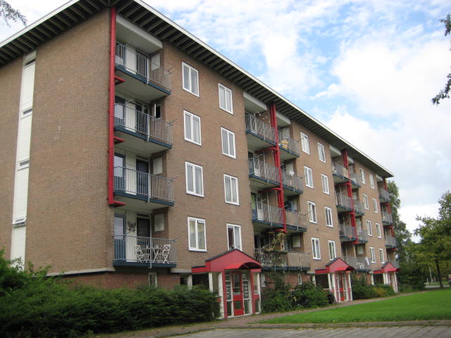 Appartement te huur: Nobellaan 123, De Lariks Oost Assen