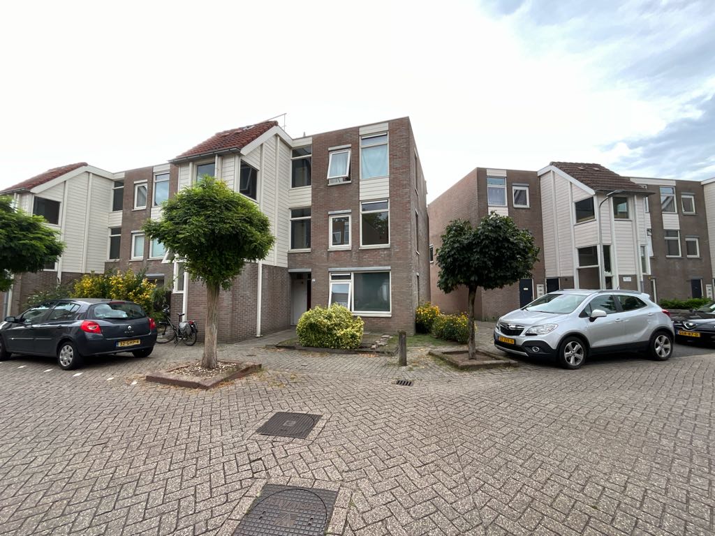 Studio te huur: Osseweide 41, Verzetsbuurt Meppel