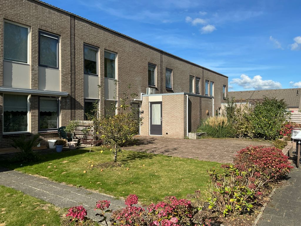 Tussenwoning te huur: Oosterstraat 7, Bentinckspark Hoogeveen